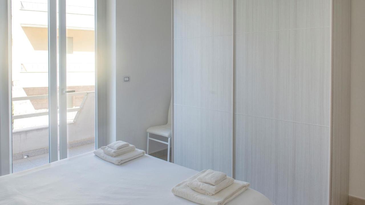 La Maddalena 20 Apartment Алгеро Екстериор снимка